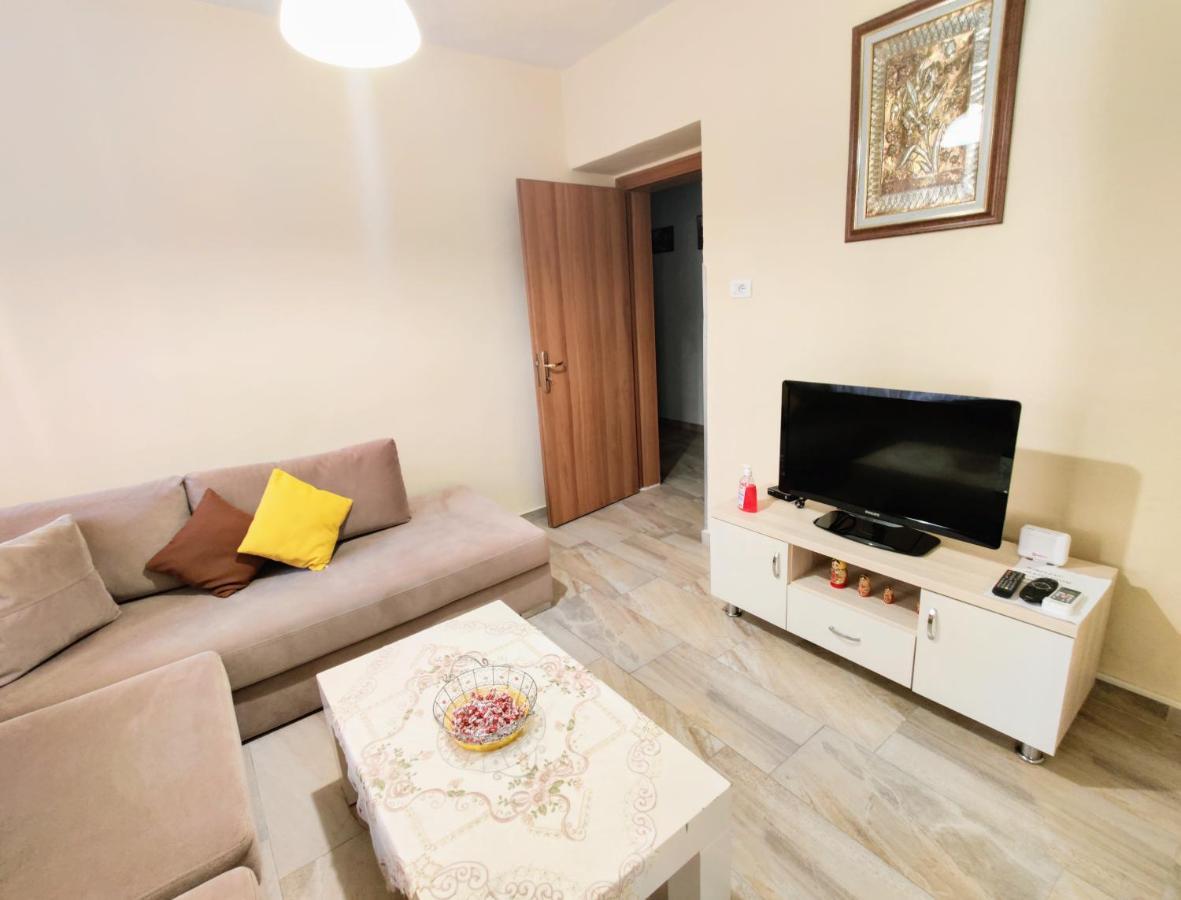 Tirana City Center Apartment Экстерьер фото